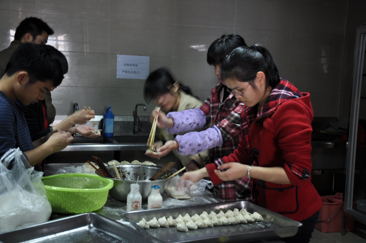 记信达友邦2013辞旧迎新年会